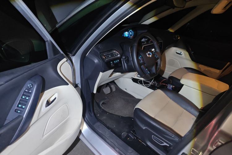 Used SINOGOLD GM3 2018 B-Series Driver Seat