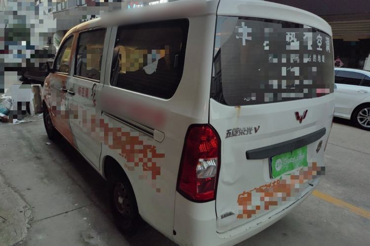 Used Wuling Rongguang V 2016 1.5L Practical Version Non-Power-Assisted
