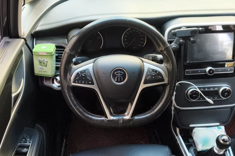 Used BYD Song MAX 2017 1.5T Manual Smart Connect Luxury 7-Seater