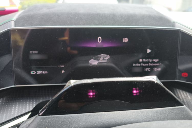 Used Zeekr 001 2022 Ultra-Long Range Dual-Motor YOU Version Instrument Cluster