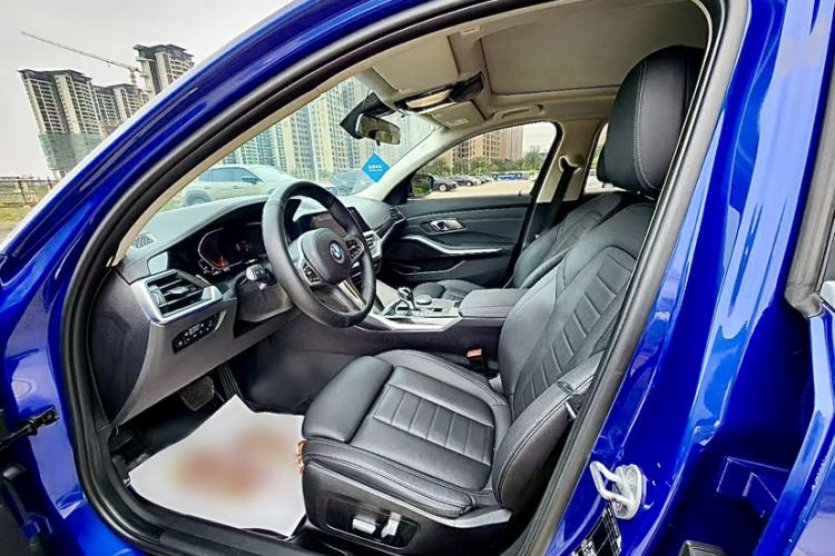 Used BMW 3 Series 2020 325Li M Sport Package Interior 2