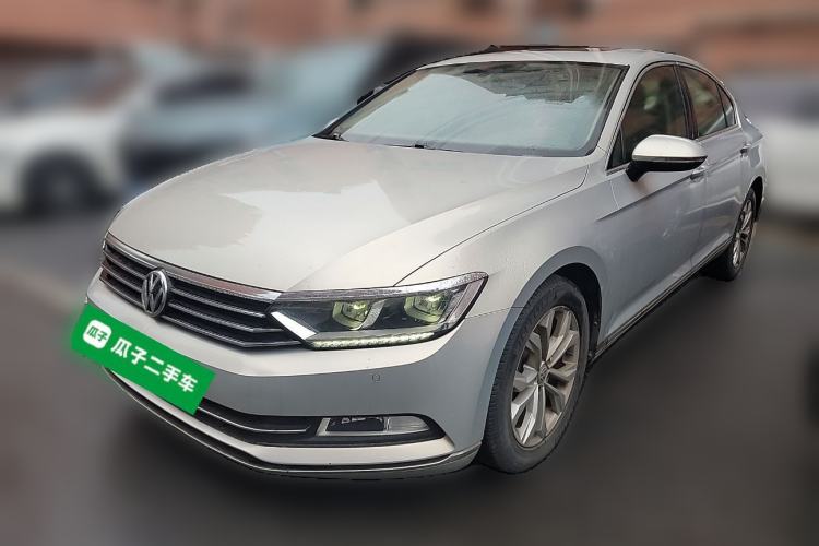 Used Volkswagen Magotan 2017 330TSI DSG Luxury Model