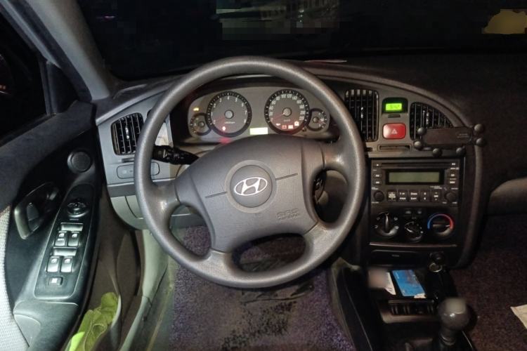 Used Hyundai Elantra 2011 1.6L Manual Comfort Version