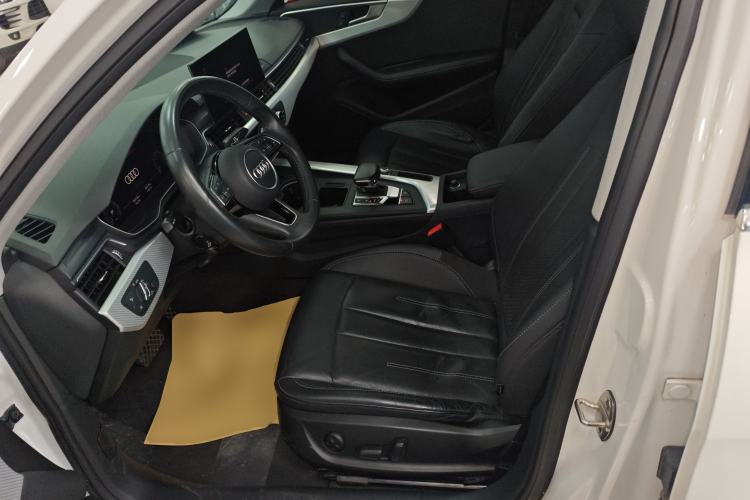 Used Audi A4L 2020 40 TFSI Fashionable and Elegant Model
