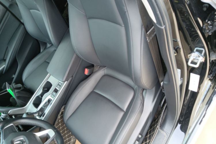 Used Honda Accord 2022 260TURBO Luxury Edition Left Front Seat