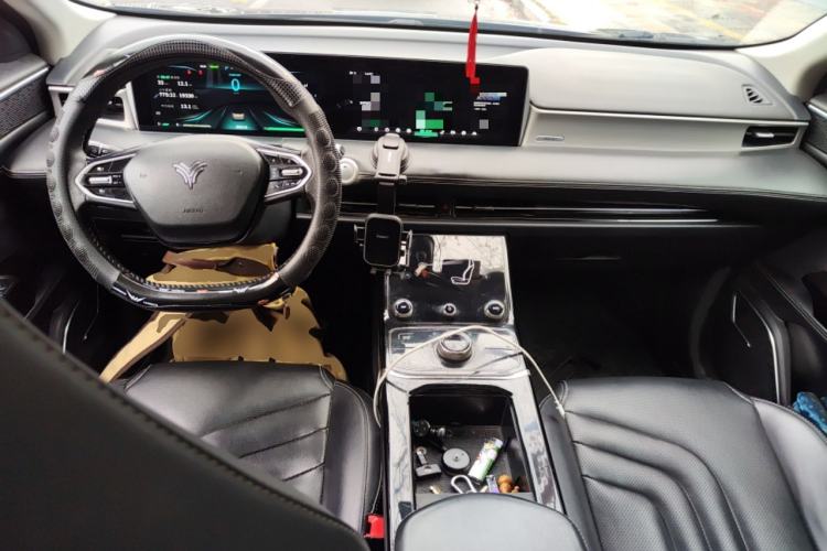 Used NETA U 2022 Zhi400 Pro Ternary Lithium
