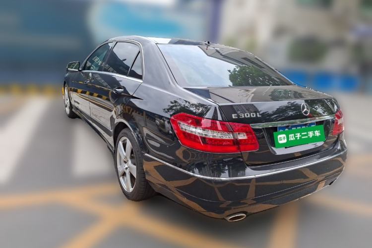 Used Mercedes-Benz E-Class 2013 E 300 L Elegant Model
