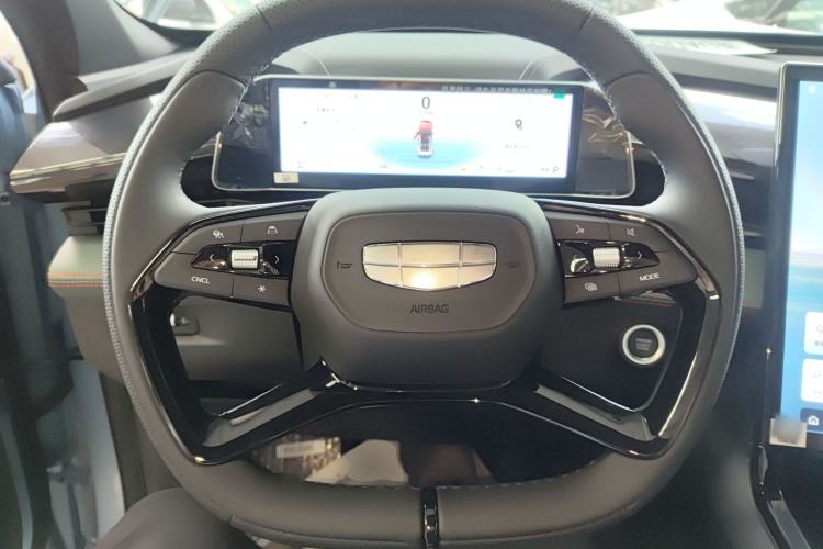 Used Geely Auto Emgrand X7 Sport 2024 1.5TD Smart Connect+ Steering Wheel