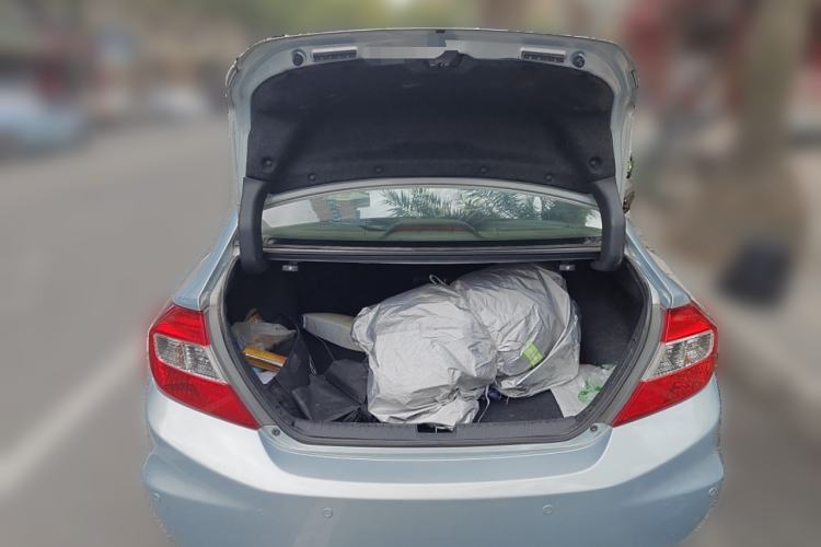 Used Honda Civic 2012 1.8L automatic luxury edition