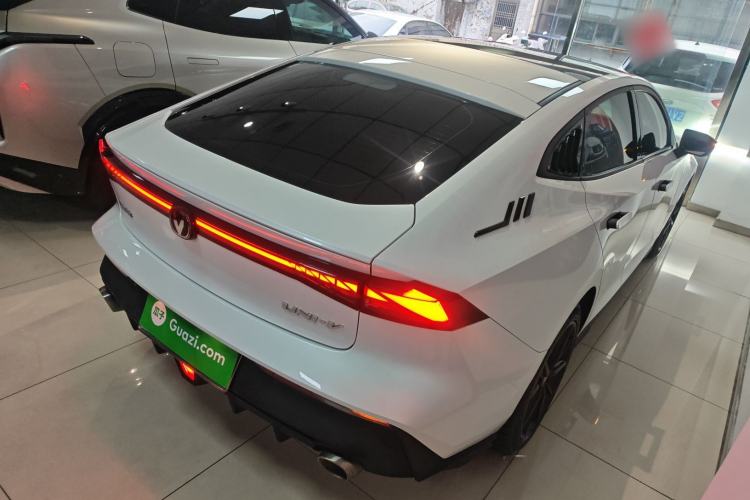 Used Changan UNI-V 2023 1.5T Prestige Model