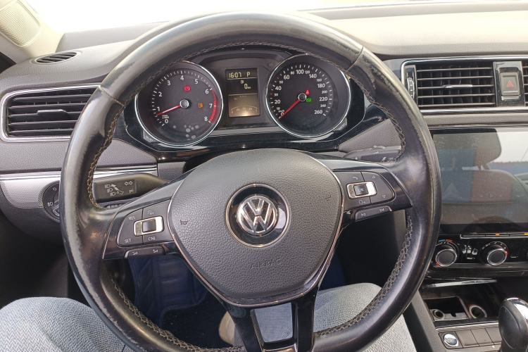 Used Volkswagen Sagitar 2018 1.6L Automatic Comfort Model
