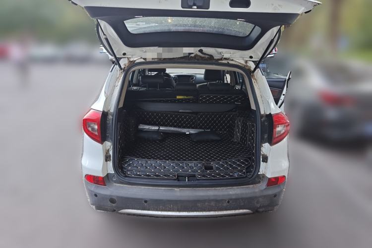 Used BYD Song New Energy 2017 Song EV300 Prestige Model
