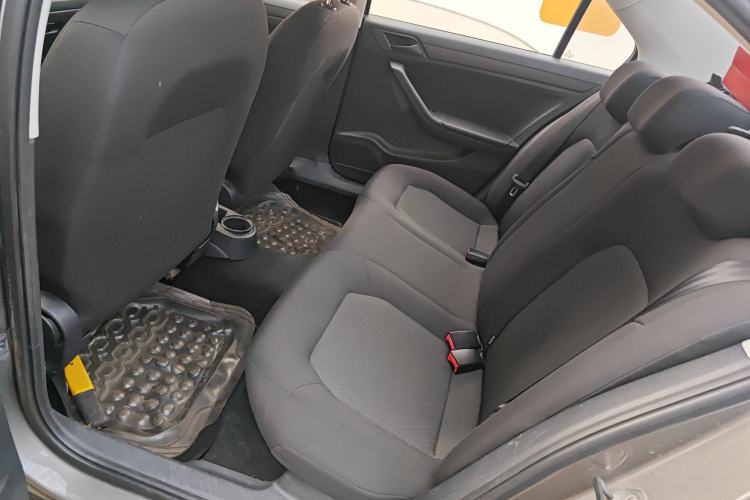 Used Volkswagen Jetta 2013 1.6L Automatic Fashion Model Left Rear Seat