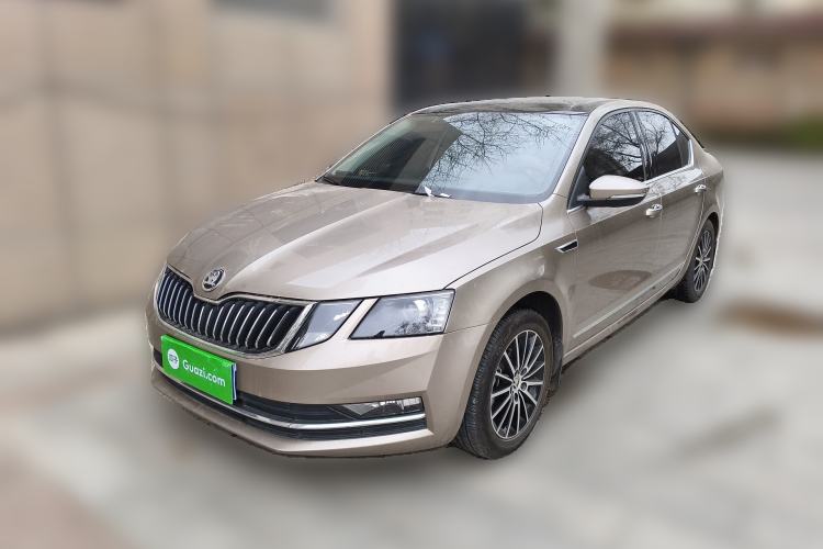 Used Skoda Octavia 2019 1.5L Automatic Smart Drive Luxury Edition China V Standard