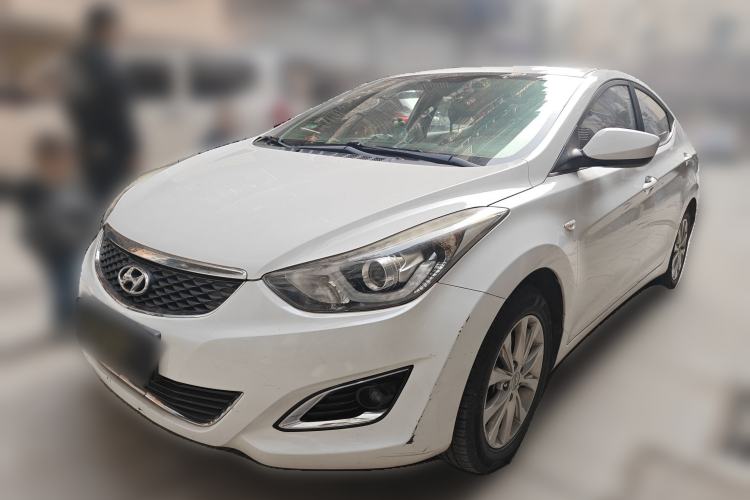 Used Hyundai Elantra (5th Generation / Langdong) 2016 1.6L Automatic Smart Version