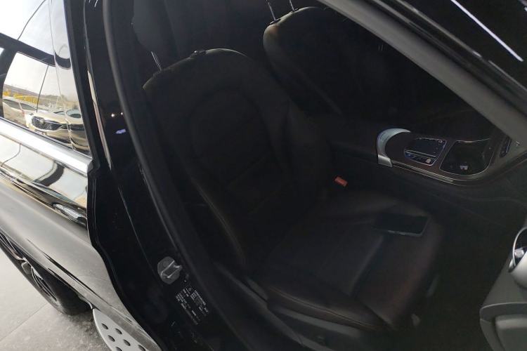 Used Mercedes-Benz GLC 2021 GLC 260 L 4MATIC Luxury Model
