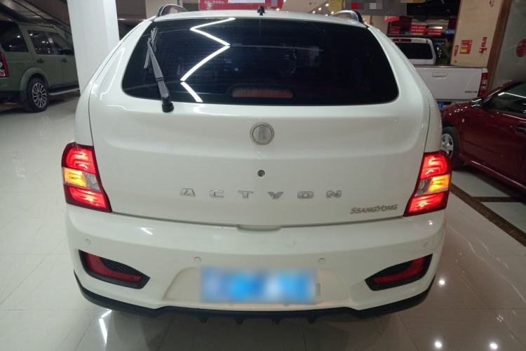 Used SsangYong Actyon 2014 2.3L Two-Wheel Drive Automatic Elite Gasoline Version
