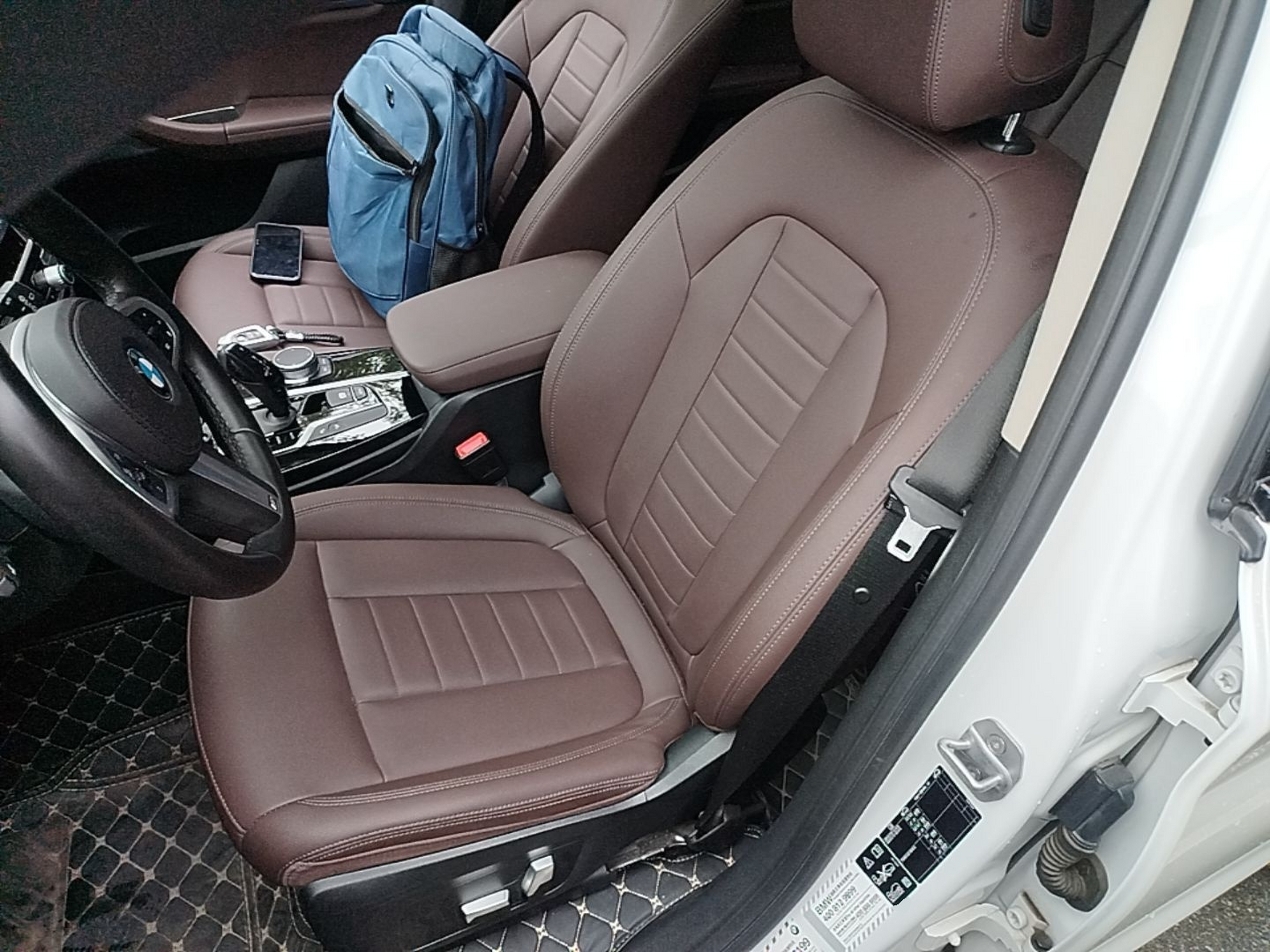 Avant de la voiture