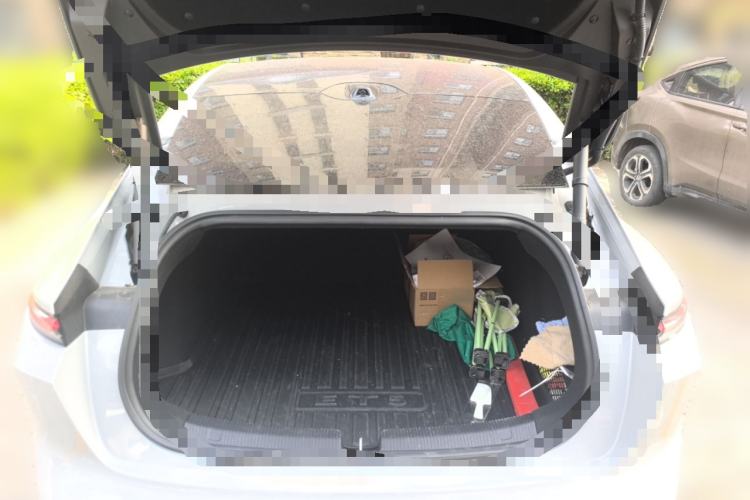 Used Nio ET5 2022 75 kWh Trunk