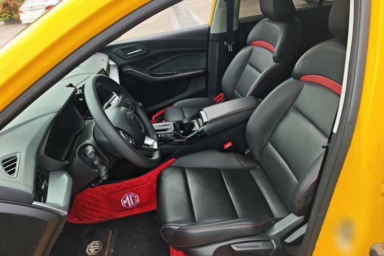 Used MG 5 2022 180 DVVT CVT Youth Luxury Edition Left Front Seat