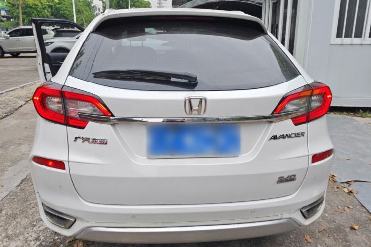 Used Honda Avancier 2017 240TURBO Two-Wheel Drive Elite Edition