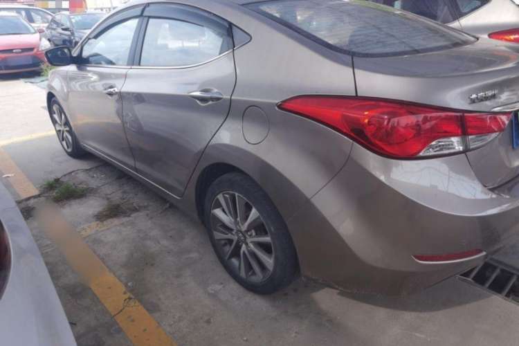 Used Hyundai Elantra (5th Generation / Langdong) 2015 1.6L Automatic Luxury Model Exterior 3