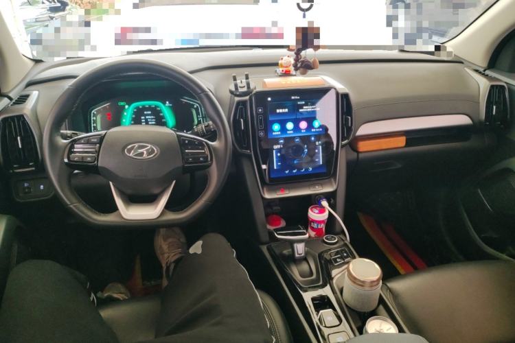 Used Hyundai ix35 2021 2.0L Automatic 2WD GLS Leading Edition Center Console