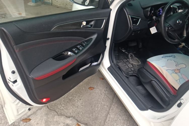 Used CHANGAN Eado 2016 1.6L Automatic Junku Model Driver Seat