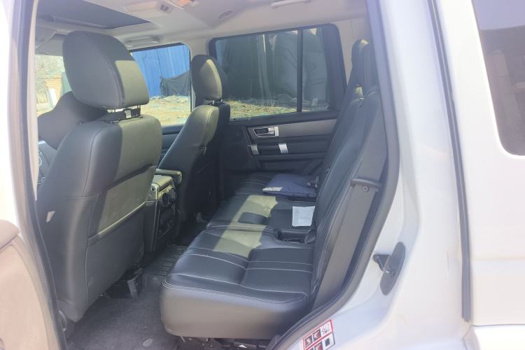 Used Land Rover Discovery 2016 3.0 SC Obsidian Black Heritage Edition HSE