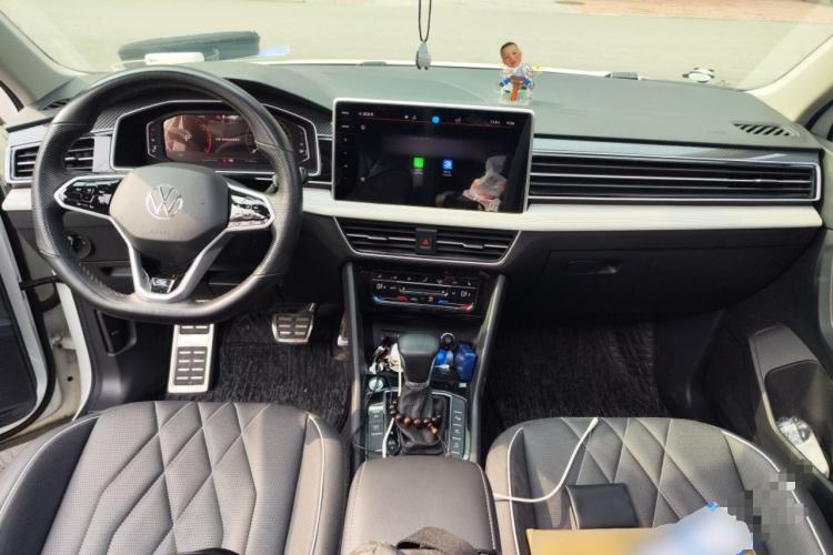 Used Volkswagen Tiguan L 2023 330TSI Automatic Two-Wheel Drive R-Line Enjoyment Edition