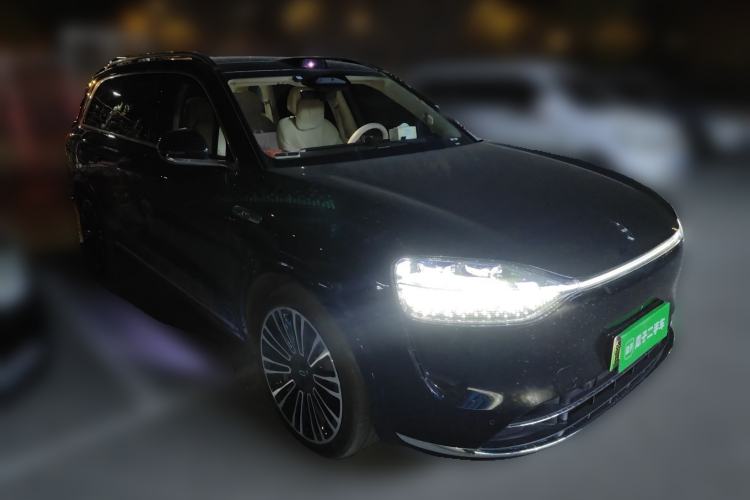 Used Hima AITO M9 2024 Range-Extended Max Edition 42 kWh 6-Seater Version Front Right 45 Deg