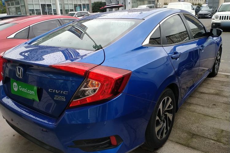 Used Honda Civic 2016 220TURBO CVT Luxury Edition Rear