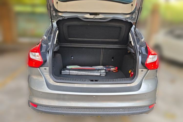 Used Ford Focus 2012 Hatchback 1.6L Automatic Comfort Model Trunk