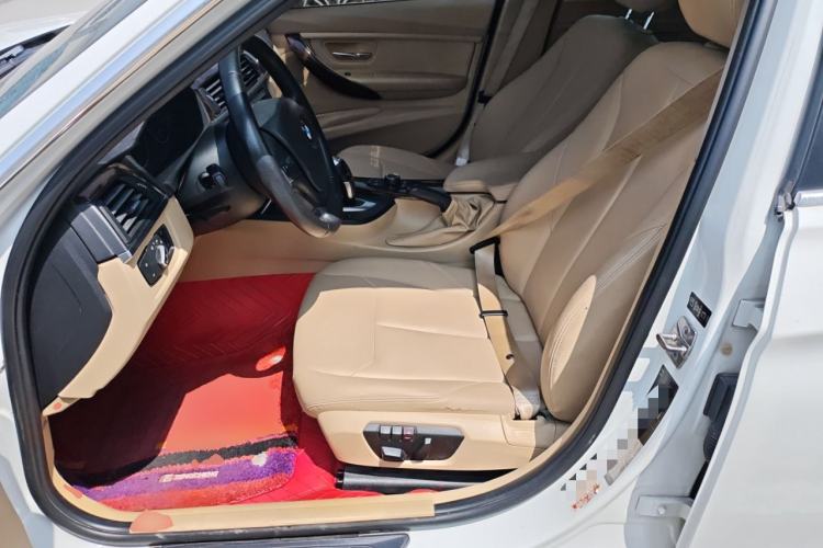 Used BMW 3 Series 2013 320Li Fashion Model
