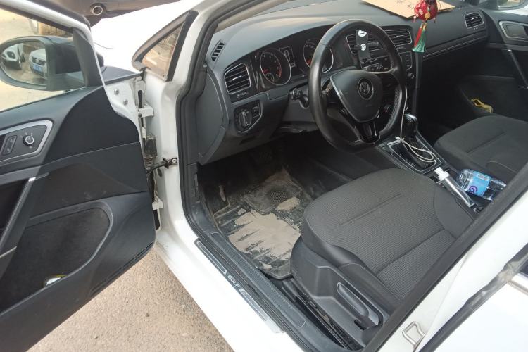 Used Volkswagen Golf 2017 230TSI Automatic Comfort Edition – Celebrating Milestone of One Million Units