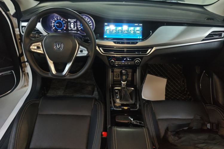 Used CHANGAN Eado 2018 High-Energy Edition 1.6L GDI Automatic Pioneer Model China V Standard