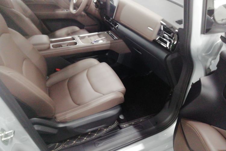 Used Wuling Wuling Starlight 730 2025 Model Pure Electric 500km Luxury Edition