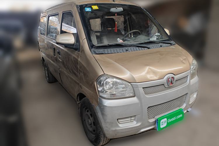 Used BAIC Weiwang 306 2011 1.3L base model 7 seats Front Right 45 Deg