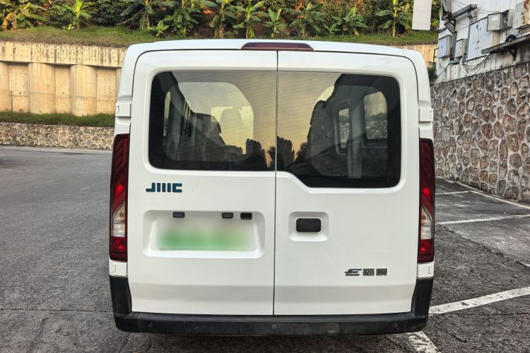Used JMC E Fushun 2025 Model, Open Window Version, 41.86 kWh, Short Axle, Low-roof
