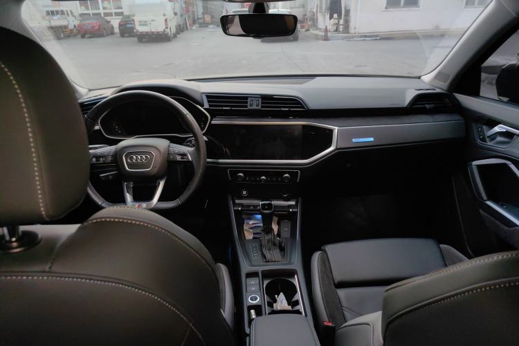 Used Audi Q3 Sportback 2023 40 TFSI Fashion Model
