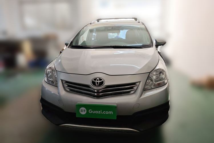 Used Toyota Verso 2015 180E CVT Crossover Edition Front