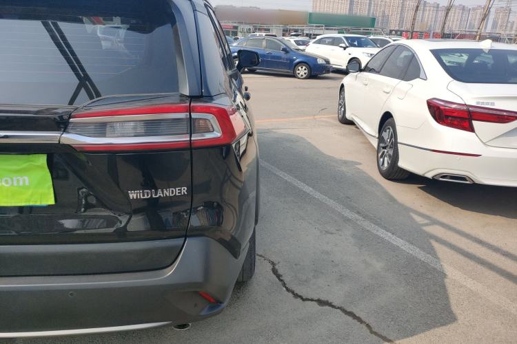 Used Toyota Wildlander 2022 Updated Version 2.0L CVT Two-Wheel Drive Leading Edition Right Rear Taillight