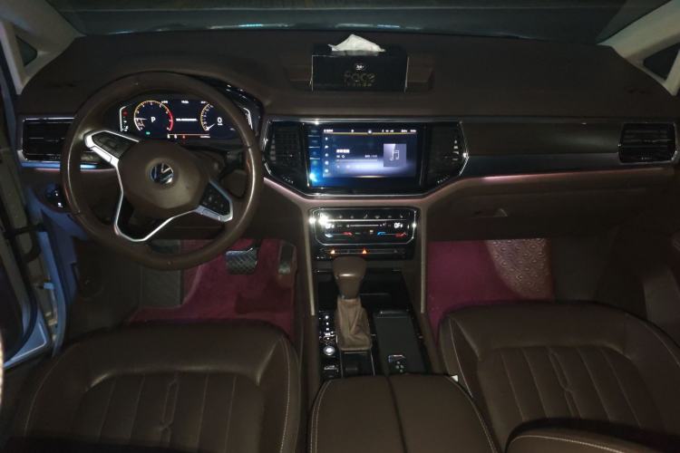 Used Volkswagen Viloran 2020 330TSI Luxury Edition