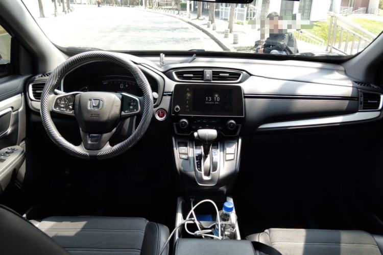 Used Honda CR-V 2021 240TURBO CVT Two-Wheel Drive Urban Edition Center Console