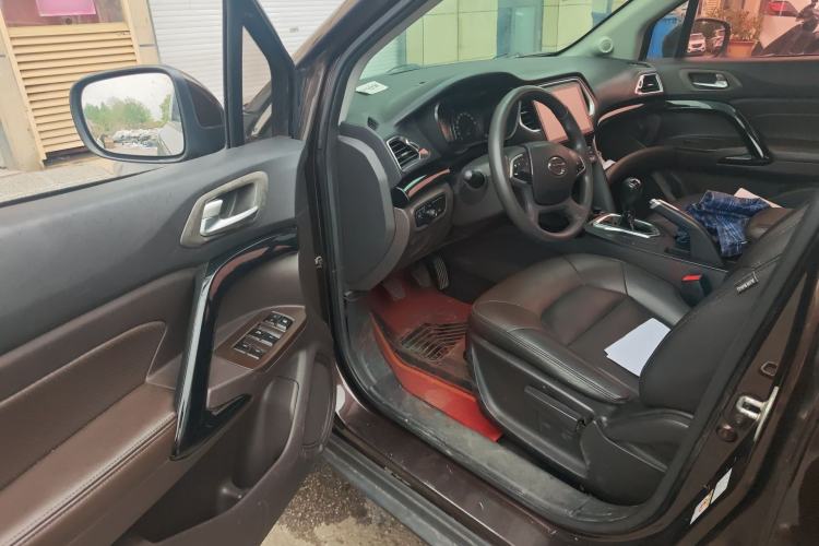 Used GAC Trumpchi GS4 2015 200T Manual Elite Edition Driver Seat