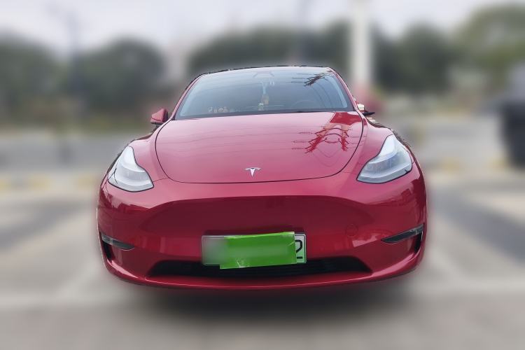 Used Tesla Model Y 2021 Long-Range All-Wheel-Drive Version
