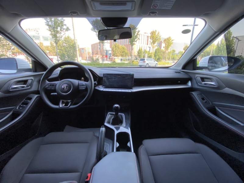 Used MG 5 2023 180 DVVT Manual Fashion Edition — 38