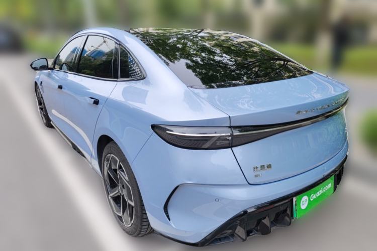 Used BYD Seal 2022 700 km Long-Range Rear-Wheel-Drive Version