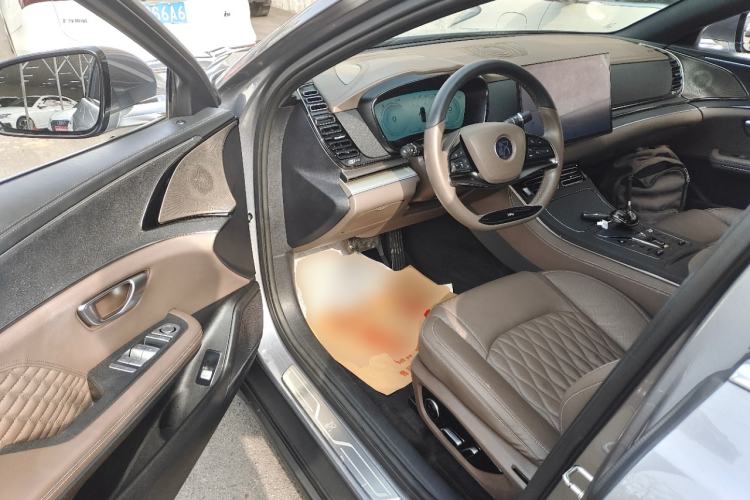 Used BYD Han 2023 DM-i Champion Edition 121KM Prestige Model
