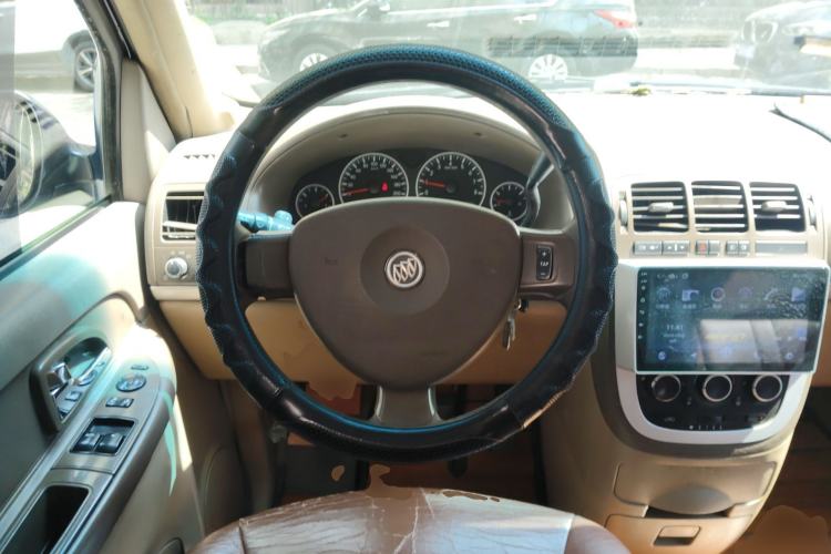 Used Buick GL8 2014 2.4L Classic Edition
